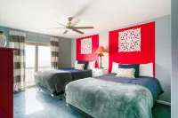 Beachfront Getaway With Ocean Views, Washer/dryer & AC - Snowbirds Welcome - balcony