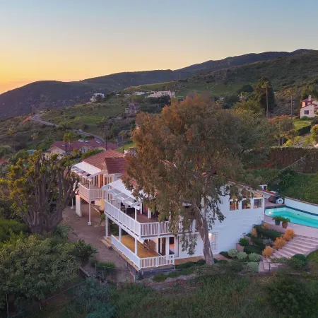 Pacific View Malibu by Avantstay Oceanfront Retreat + Ocean Views