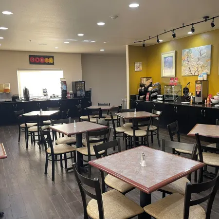 Best Western Plus Battle Ground Inn  Suites