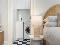 Boutique Studio with Balcony in Perfect Location