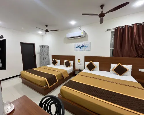 Mayura residency Hotels in Palani
