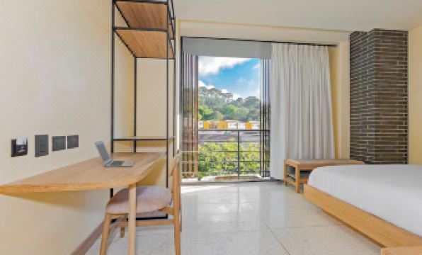 Hotel Iconik
