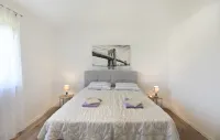 Comfortable holiday home with pool