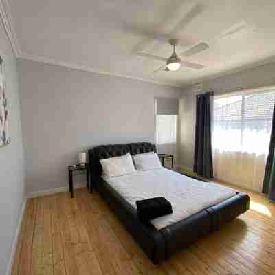 central 1940s Bendigo Home Hamptons Heritage Reno Rooms