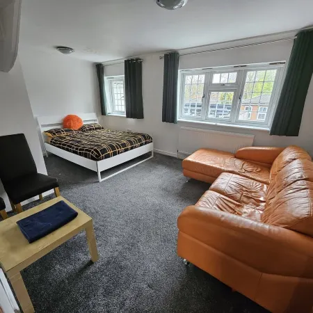 Standard Single Room - Shared