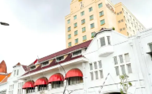 Hotel Horison Arcadia Heritage Surabaya Отели в г. 