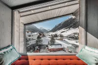 Hotel Madlein - Mountain view