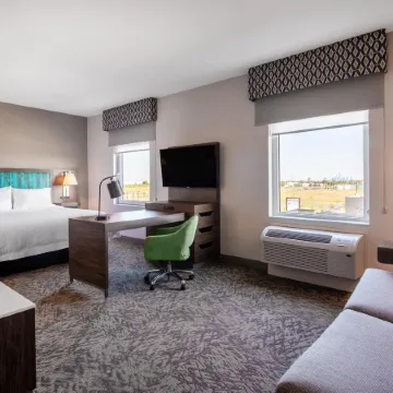 Hampton Inn & Suites by Hilton Edmonton St. Albert