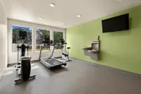 Woodspring Suites Pensacola West