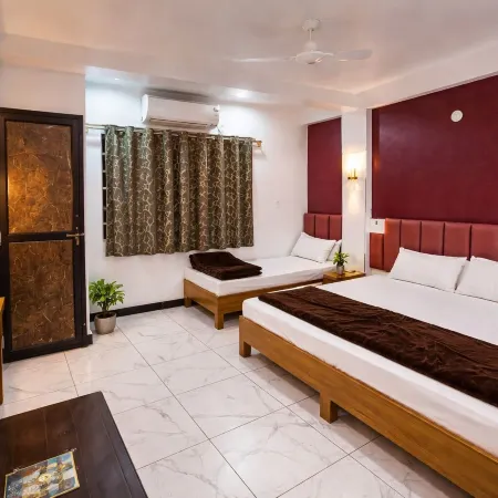 HOTEL RUKHMANI RESIDENCY