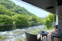 Koduchi No Yado Tsurukamedaikichi - Bergblick