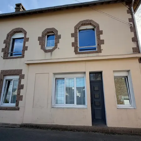 New studio less than 5 minutes from the beaches of the Pink Granite Coast