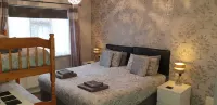 The Roslyn Guest House