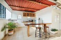 HOTEL CASA PALMARES - 2-Star