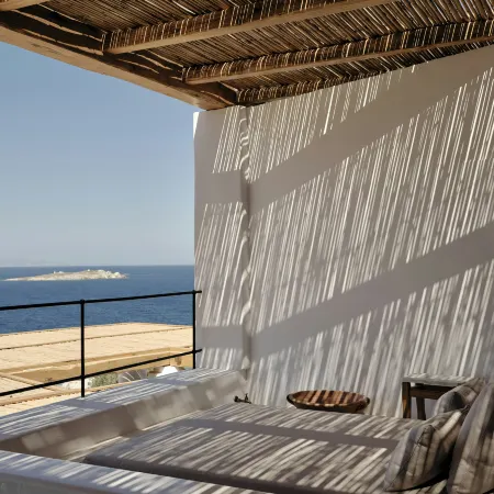 Boheme Hotel