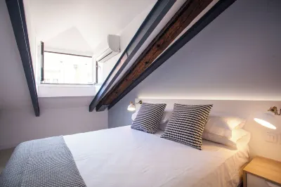 Gran Central Suites Hôtels à proximité de : Malasaña