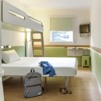 Ibis Budget Poitiers Centre Gare ポワティエ駅周辺のホテル
