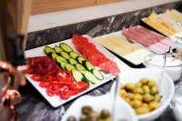 Nayel Hotel
