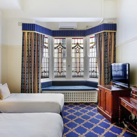 Carrington Hotel