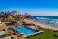Dog-Friendly Suite with Kitchenette, Heated Outdoor Pool, Hot Tub, Terrace, AC - 2-Star