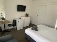 Guichen Bay Motel Hotels in Robe