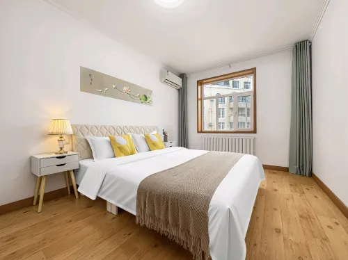 International Coastal Baths JunSao's Home Large Three-Bedroom Two-Bathroom Homestay (Huanhai Road)