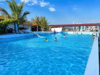 Ruby Star Quynh Resort - Pool