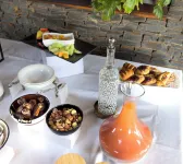 The Vaal Guesthouse - Homestays