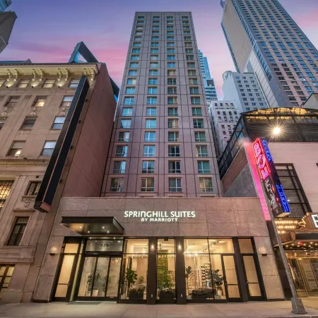 SpringHill Suites New York Manhattan Times Square Отели рядом с достопримечательностью «Концертный зал Playstation Theater»