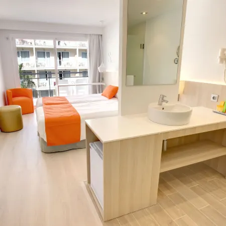 BQ Bulevar Peguera- Adults Only