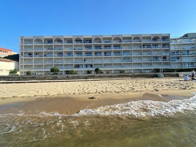 Beautiful apartment with magnificent sea view