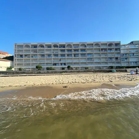 Beautiful apartment with magnificent sea view