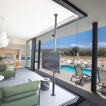 Protaras Elite Pearl Villa Ep17