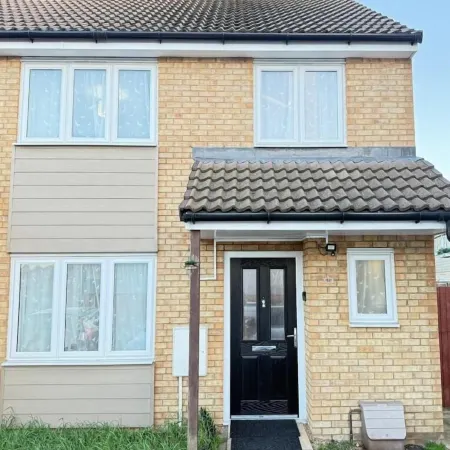 Modern 3 Bedroom New Built House to Rent in Luton