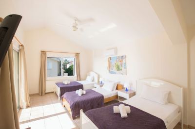 Villa, 4 Bedrooms, Smoking, Private Pool Ayia Napa Holiday Villa at26 Photo