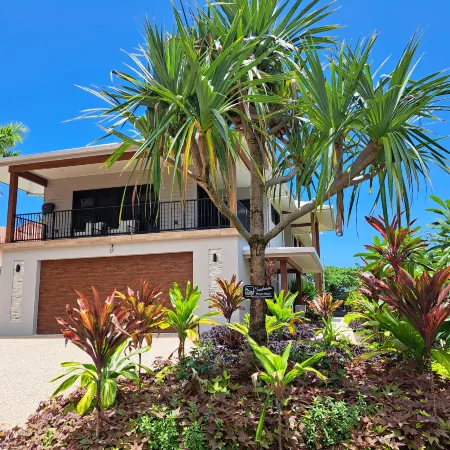 Seadreams Mission Beach