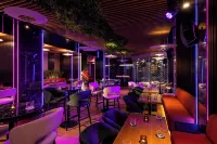 Rosslyn Central Park Hotel Sofia - Quầy bar