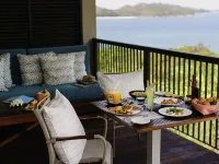 Raffles Seychelles - breakfast
