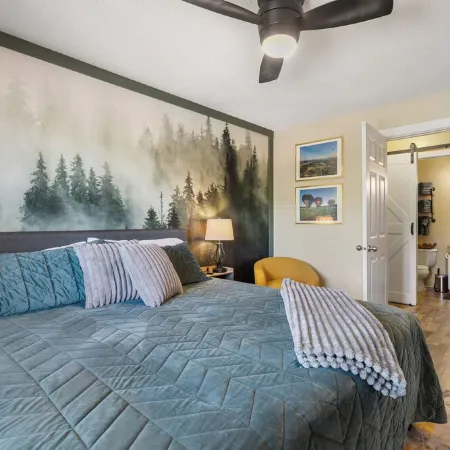2 King Suites w/Private Baths, Near Deadwood & Terry Peak, Black Hills City View