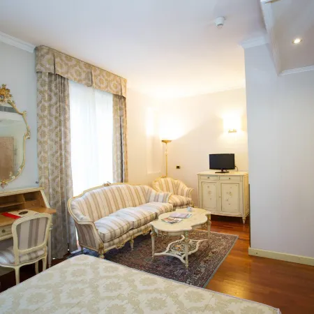 Andreola Central Hotel