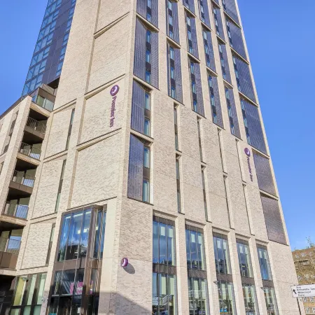 Premier Inn London Canary Wharf (Westferry) Hotel Hotels in London