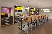 Home2 Suites by Hilton Atlanta South/McDonough - piscine