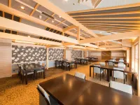Juhachiro Hotels near Mount Kinka