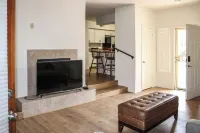 87 Mountain View-Private BR&Shared Bath - Misafirhane