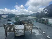 Waterhead Rooms & Suites - Parking and Light Breakfast - 4-Star
