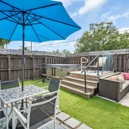 Pool Hottub 5 Miles Clearwater Irb Pet Friendly