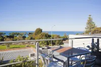 Phoenix Apartments - 4-Star