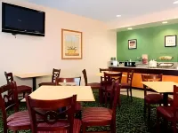Hyatt Select Louisville North - breakfast