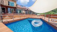 Gapyeong Haneulsup Spa Pension - جاكوزي
