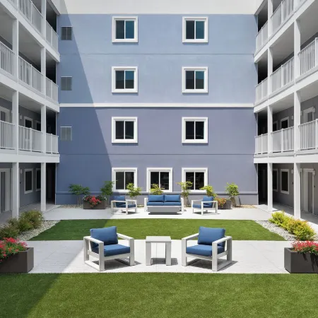 stayAPT Suites Hampton